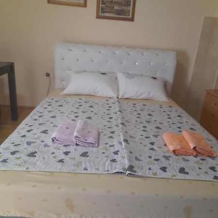 For You Apartman Ниш Екстер'єр фото