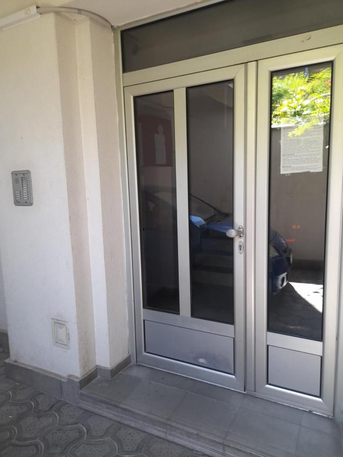 For You Apartman Ниш Екстер'єр фото